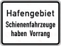 Preview: VZ 1008-33 Hafengebiet Schienenfahrzeuge haben Vorrang (zu. VZ 201)