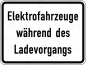 Preview: VZ 1050-32 Elektrofahrzeuge während des Ladevorgangs